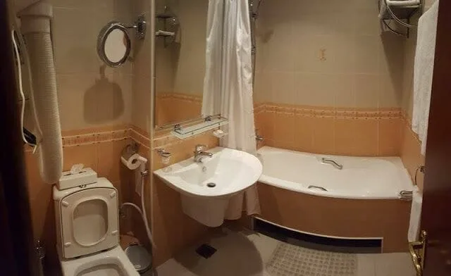 aseo Latar Hotel Complex