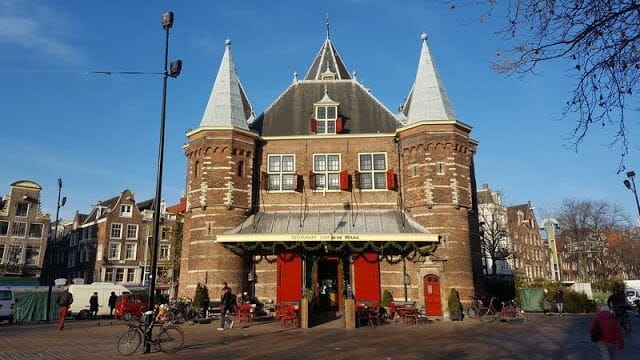 plaza de Nieuwmarkt