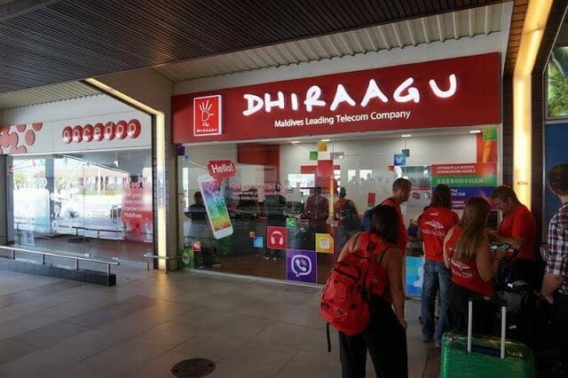 dhiraagu y ooredoo
