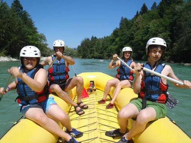 Rafting Eslovenia con niños en el río Sava