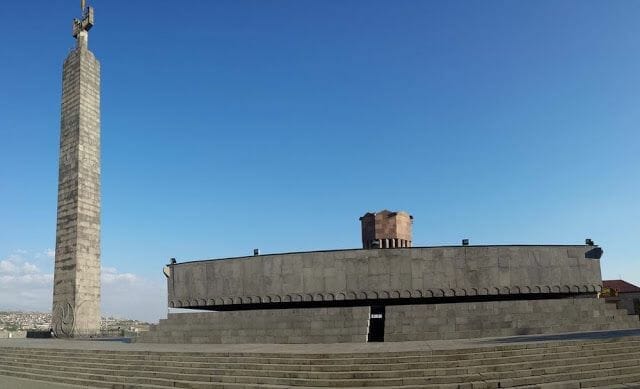 mirador OBELISCO A LOS CAÍDOS