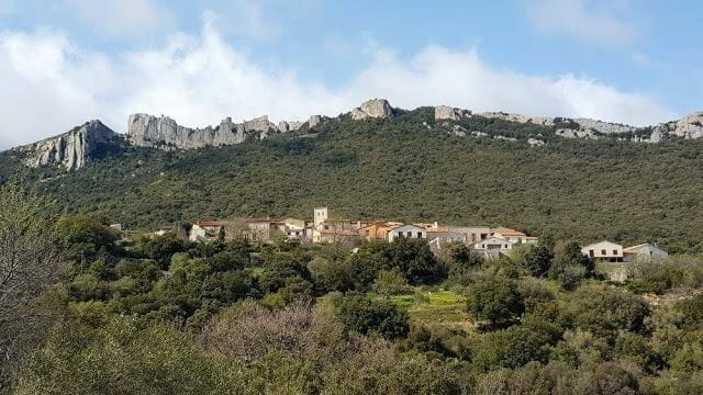 pueblo de Duilhac-sous-Peyrepetuse