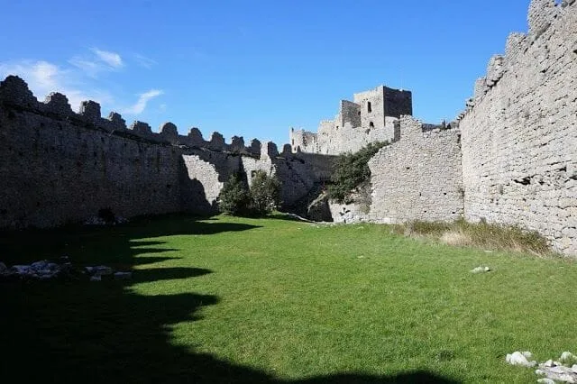 CASTILLO de PUILAURENS