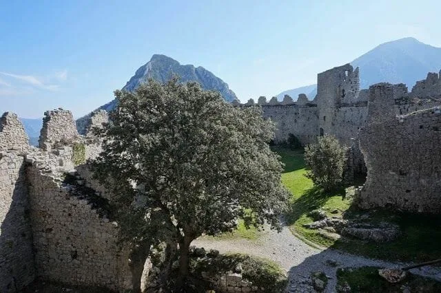 CASTILLO de PUILAURENS