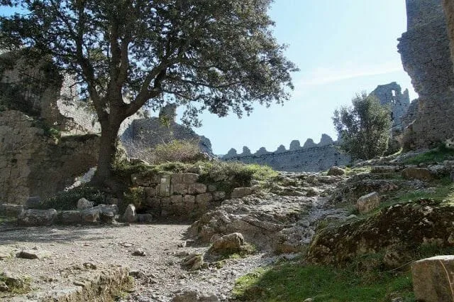CASTILLO de PUILAURENS