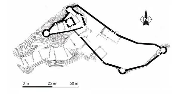 CASTILLO de PUILAURENS plano