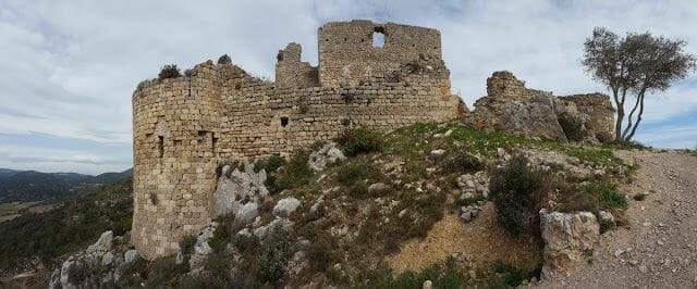 castillo de Aguilar