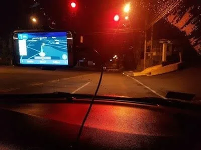 conducir de noche por Costa Rica