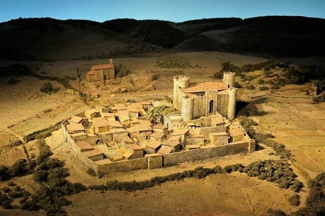 Maqueta Villerouge-Termenès