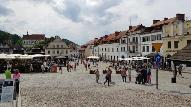 plaza del mercado kazimierz dolny