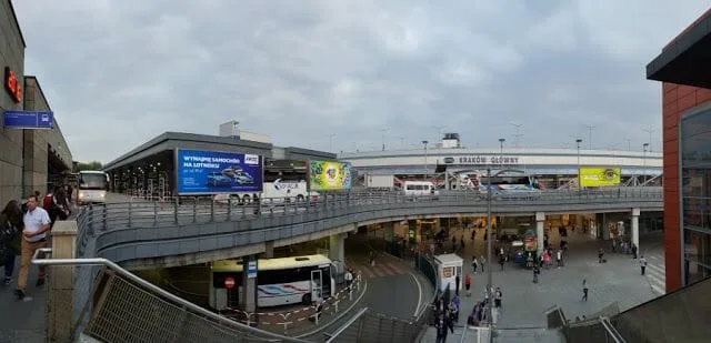 Estación central de trenes en Cracovia
