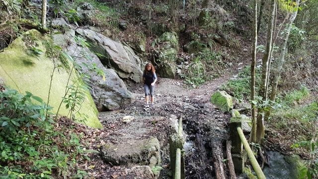 SALTO JIMENOA sendero