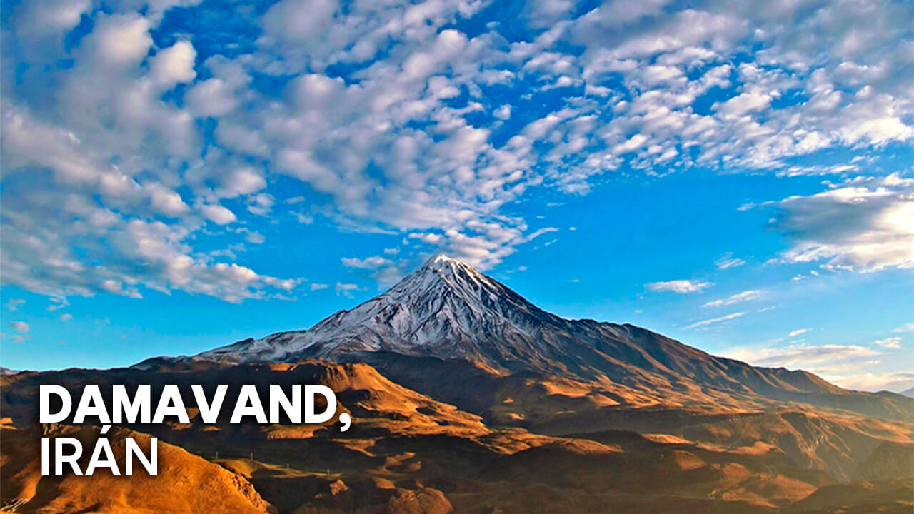 Ascenso al Damavand, en Irán, el volcán más alto de Asia