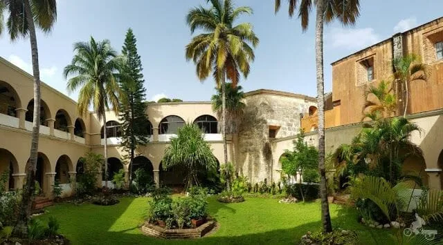 EL CLAUSTRO Convento de los Dominicos de Santo Domingo