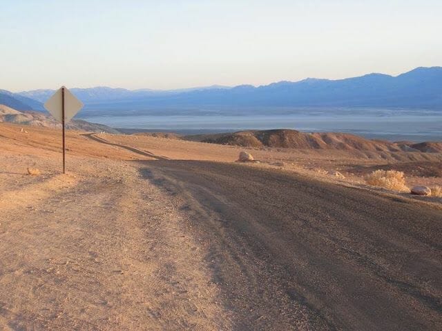 Carretera Artist Drive del valle de la muerte