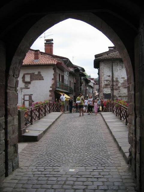 Saint Jean Pied de Port - Viaje en autocaravana al País Vasco francés