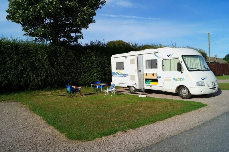 parcela camping caravan club Inglaterra