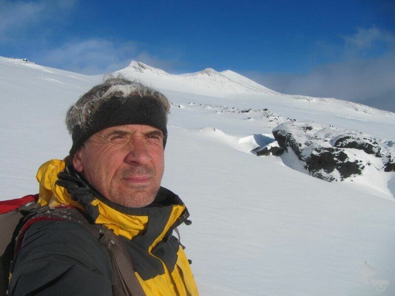 subir montañas viajar a islandia barato