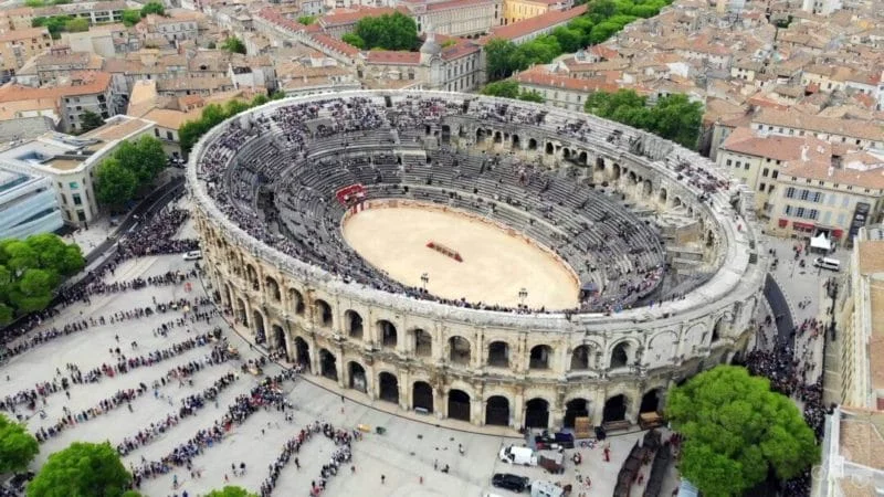 Anfiteatro de Nimes