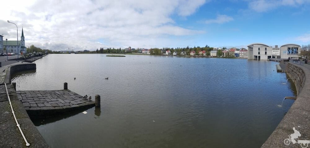 lago tjornin reikiavik