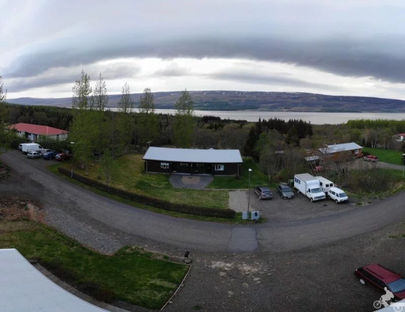 casa islandia bosque cerca de Egilsstaðir, en el bosque de Hallormsstadhur