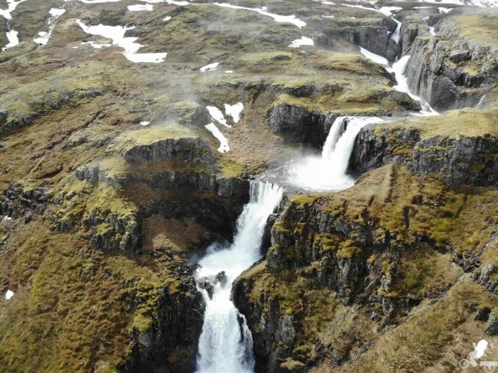 Cascada Klifbrekkufossar