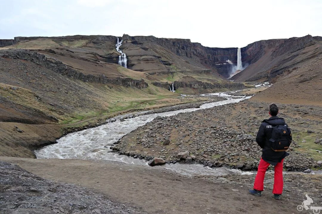 cascada hengifoss panoramica