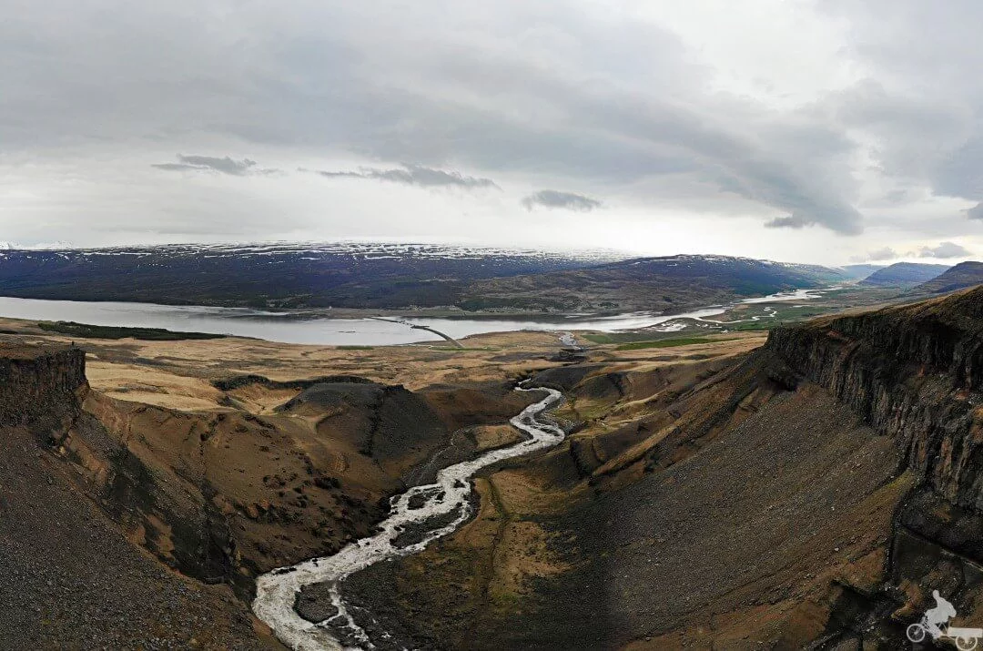 lago lagarfjot desde hengifoss