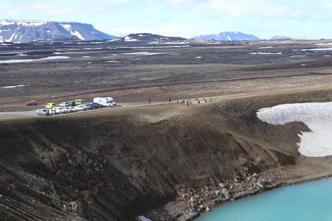 parking crater viti