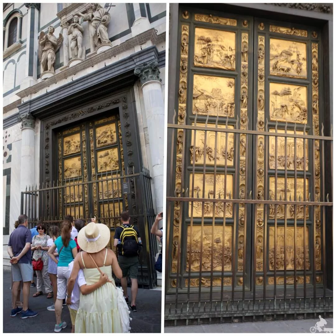 puertas este baptisterio