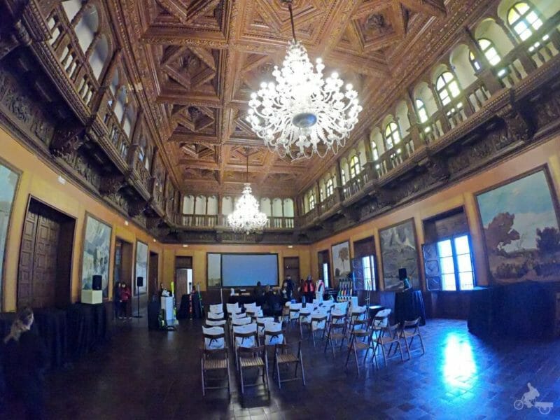 sala ayuntamiento poble espanyol