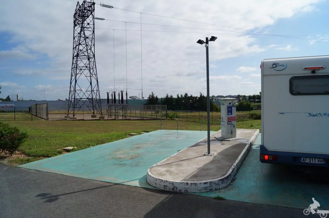 servicios parking autocaravana