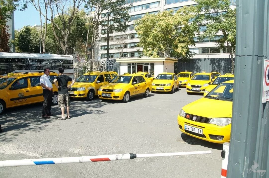 taxis puerto escala de crucero en Estambul