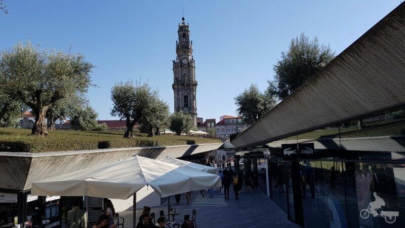 torre de los clerigos de oporto
