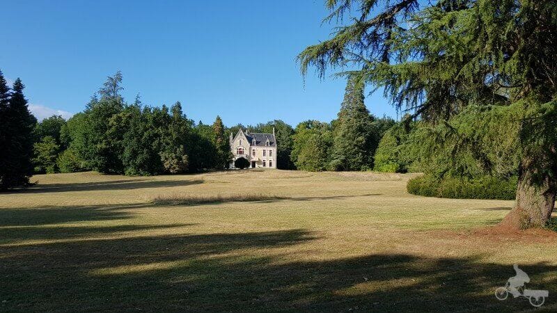 El castillo La Thuilière entrada