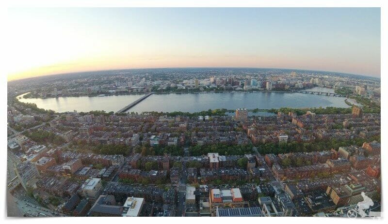 río Charles desde Skywalk observatory de Boston