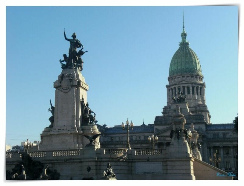plaza congreso montserrat buenos aires
