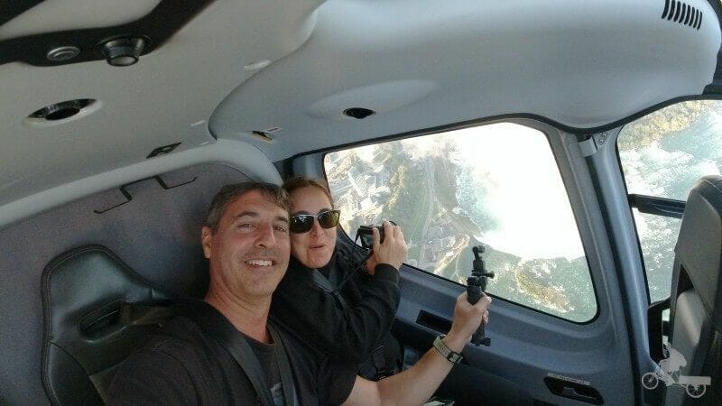 volando sobre niagara falls