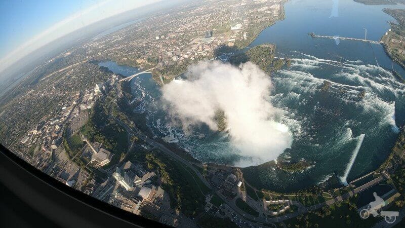 vistas de cataratas del niagara desde el aire