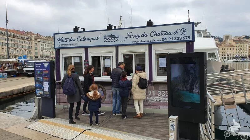 ferry excursion isla de IF