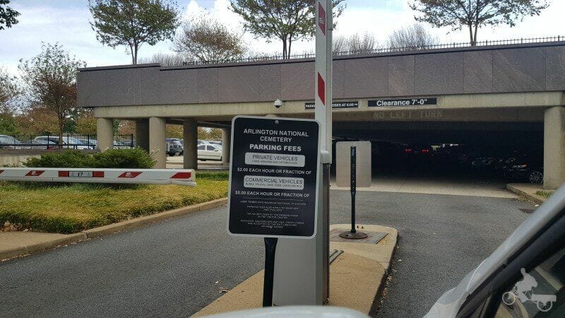 parking cementerio arlington