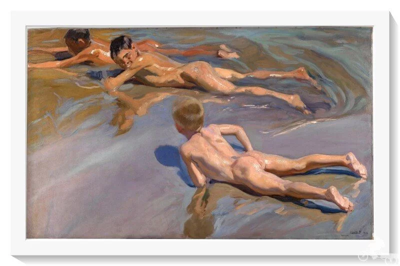 niños en la playa de Sorolla