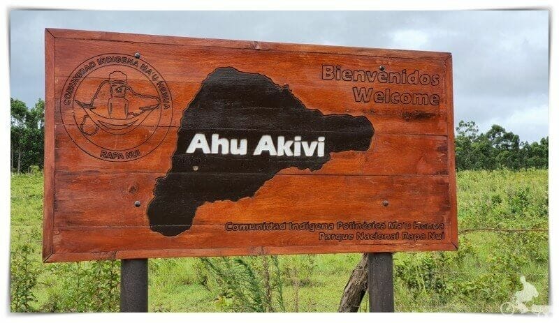 Ahu Akivi y el centro de isla de Pascua