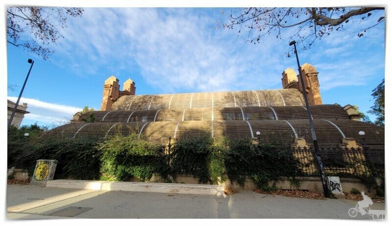 lateral de l´umbracle de Barcelona