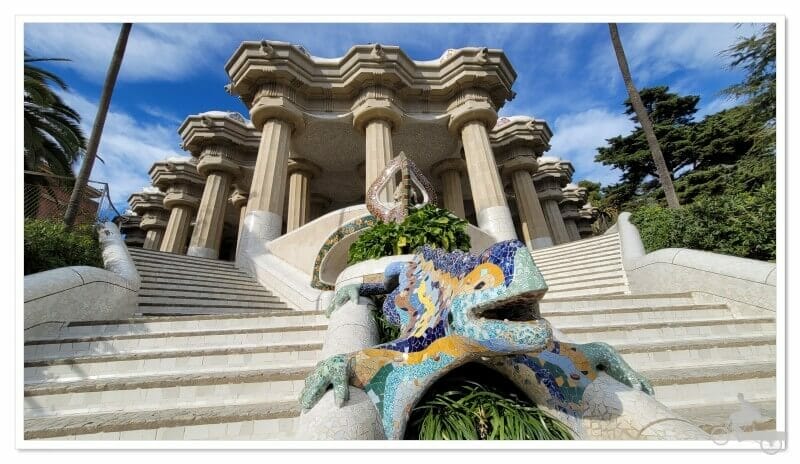 park guell dragon