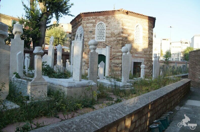 Mausoleo de Hüseyin Ağa 