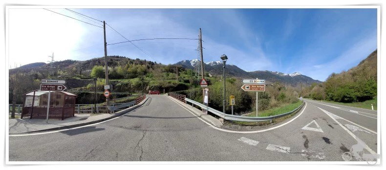 cruce de es bordes carretera