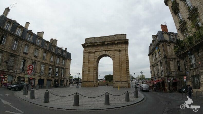 puerta de la Borgoña