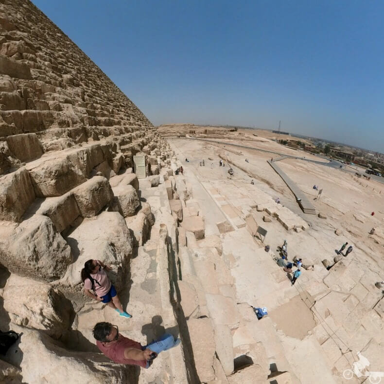 entrada a la piramide de Keops