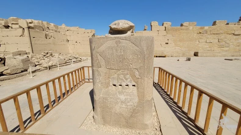 gran escarabajo de Karnak